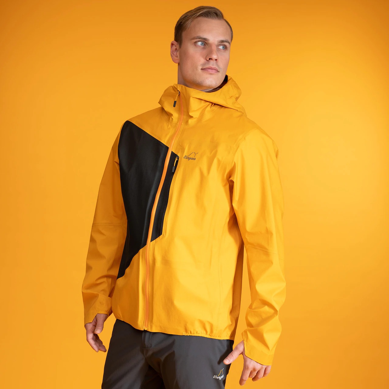 Y LightLine Air 3L Shell Jacket Herre Mango Yellow/Dark Shadow Grey