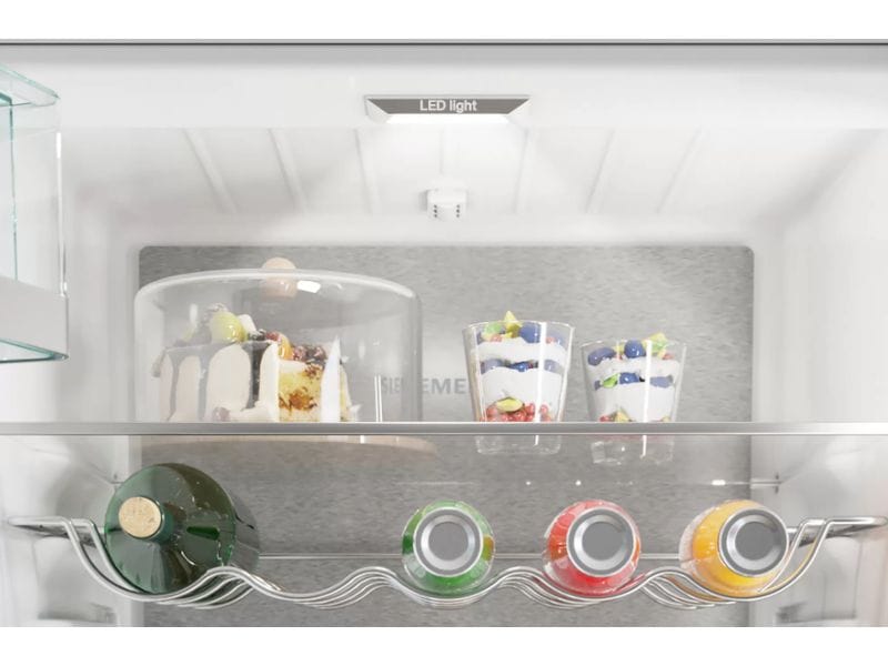 Siemens Einbaukühlschrank iQ500 KI81RADD0H Rechts/Wechselba Einbaukühlschrank mit hellem LED-Licht