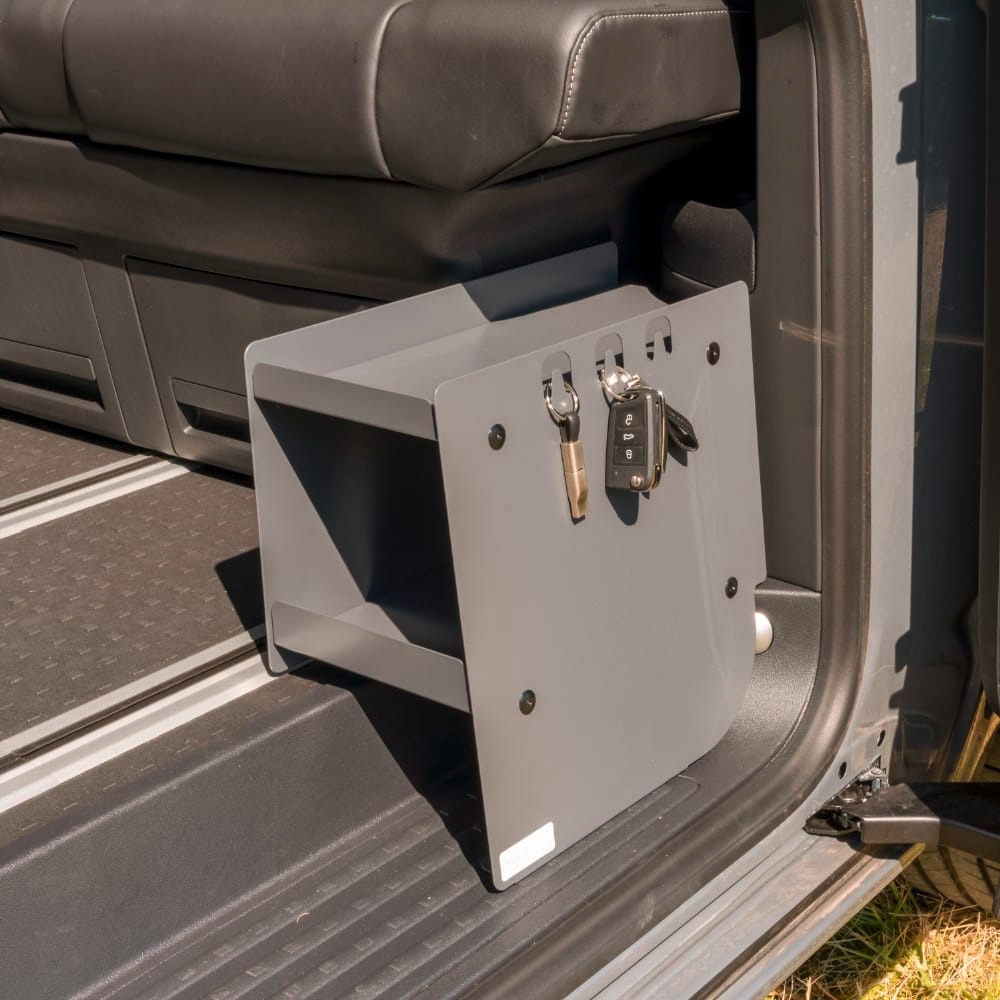 BusBoxx Schuhregal / Stauraum shoeBOXX VW T5/T6/T6.1 für Fahrseite