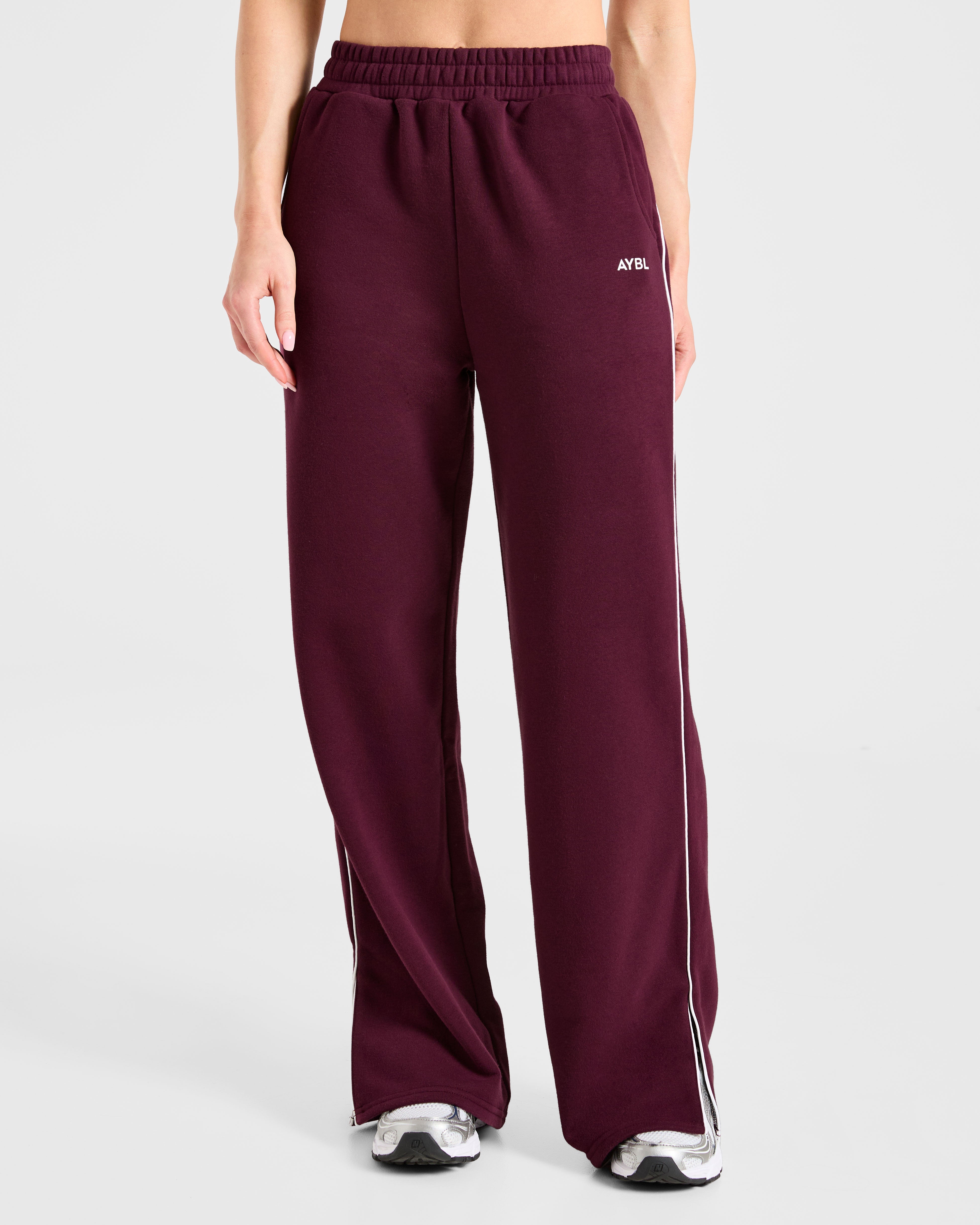 Form Straight Leg Joggers