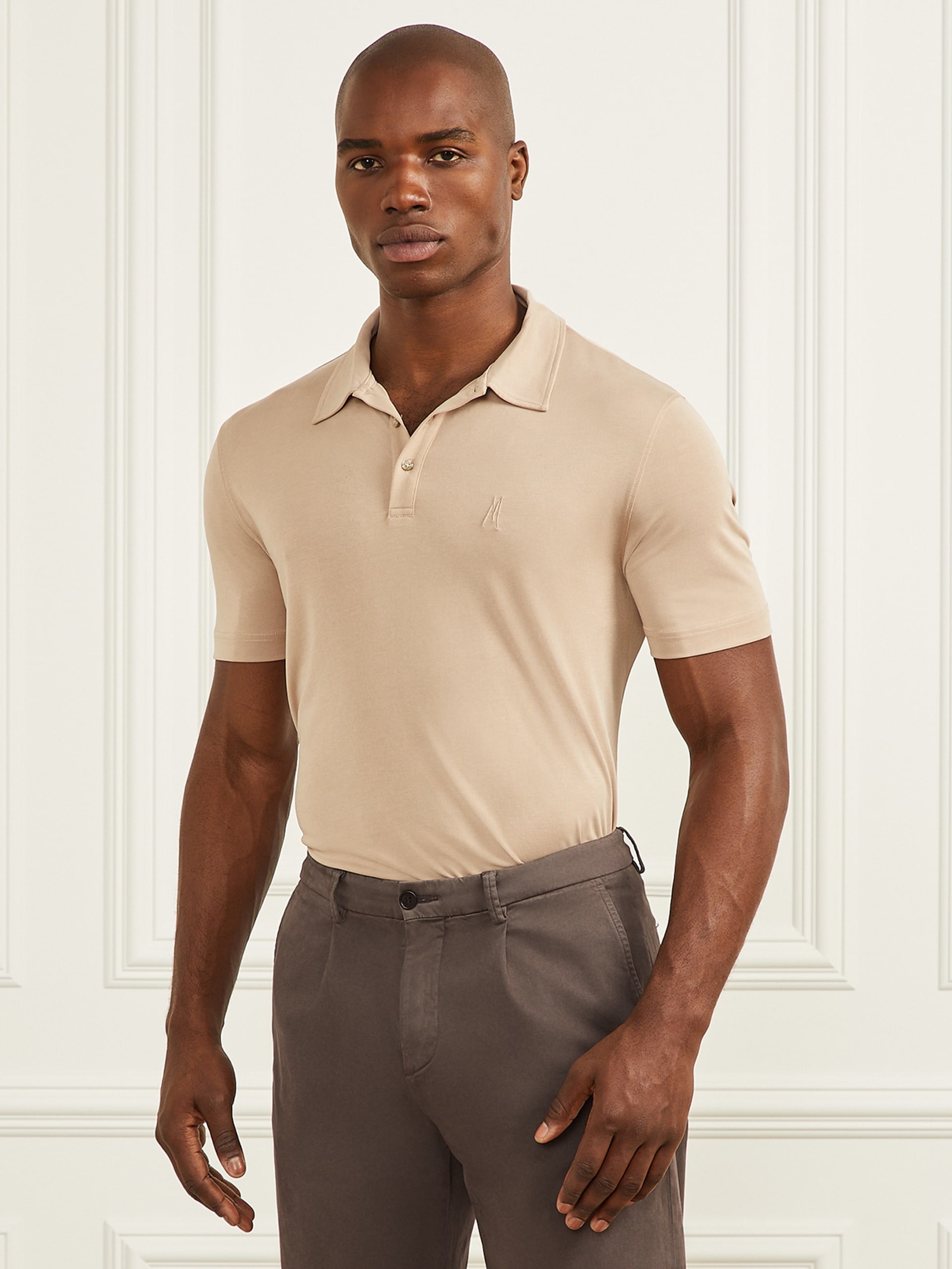 Polo bordado