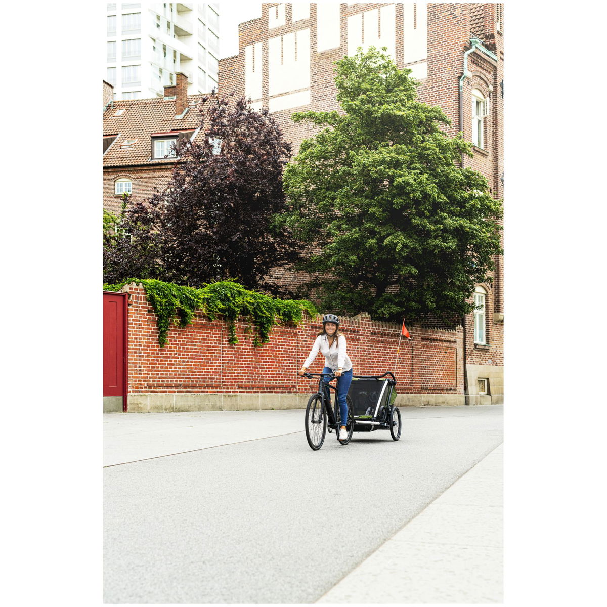 THULETHULE   Chariot CAB 2 black/dark slate