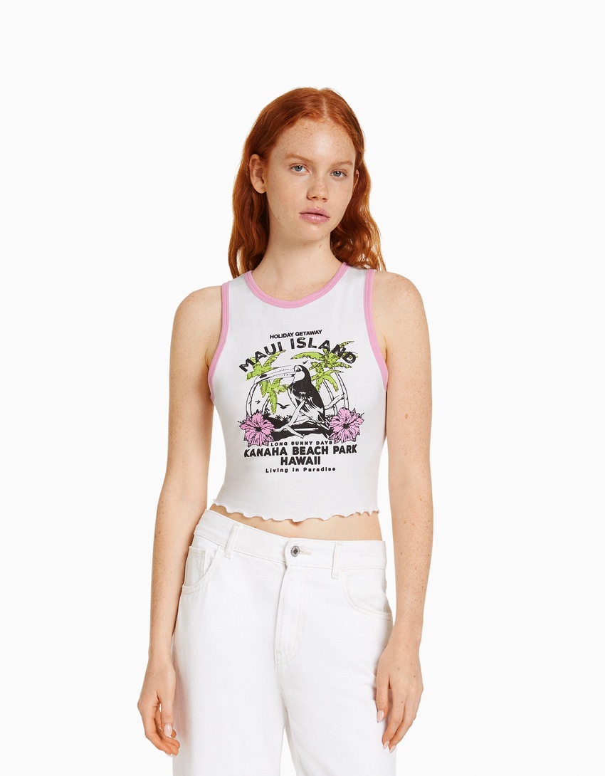 Camiseta cropped estampada sem mangas
