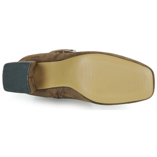 Moony Mood - VERONICA - Camel