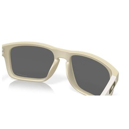 Lunettes de soleil Oakley HOLBROOK MATTE SAND PRIZM BLACK - Beige / Noir