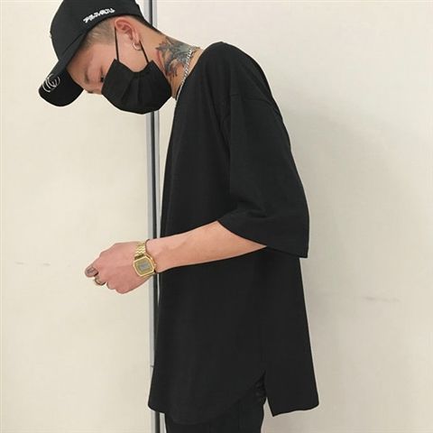 Wewewow - Oversized T-shirt met zijsplit