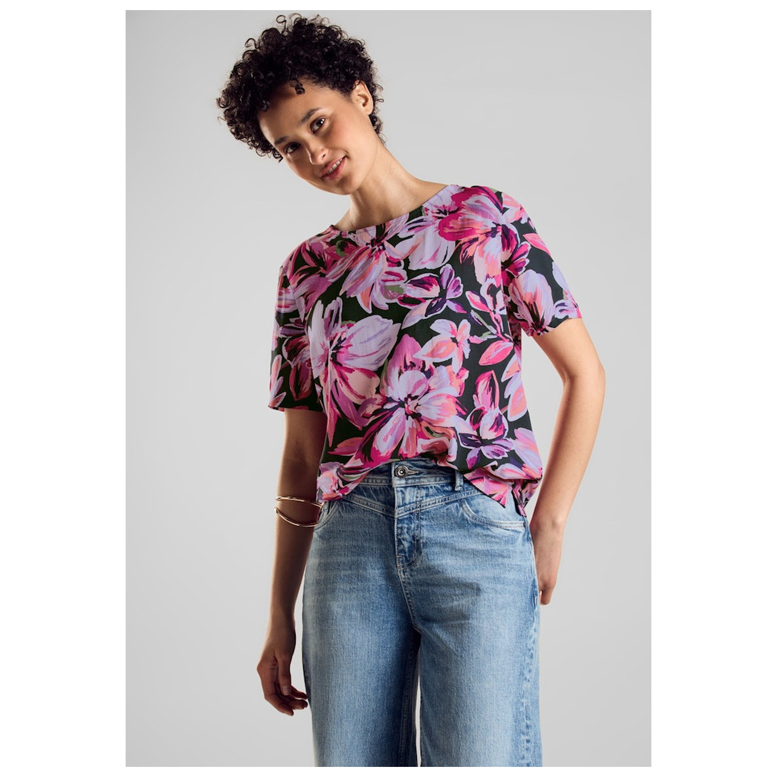 Street One LTD QR printed shirt w.crossed