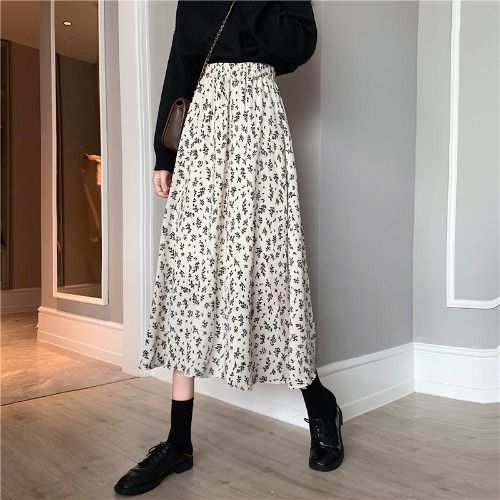 Mikiko - A-lijn midirok met bloemenprint