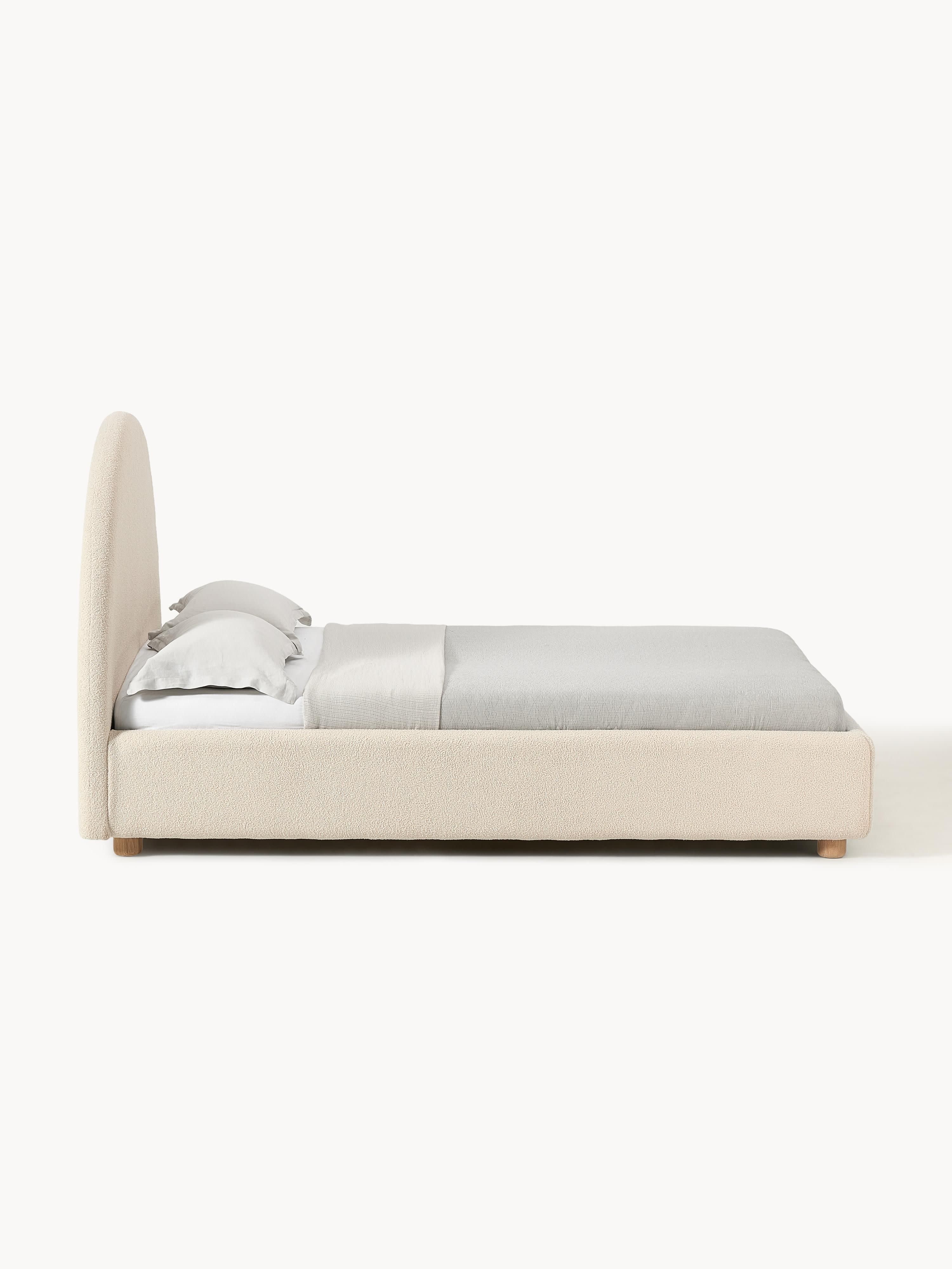 Teddy gestoffeerd bed Ebba