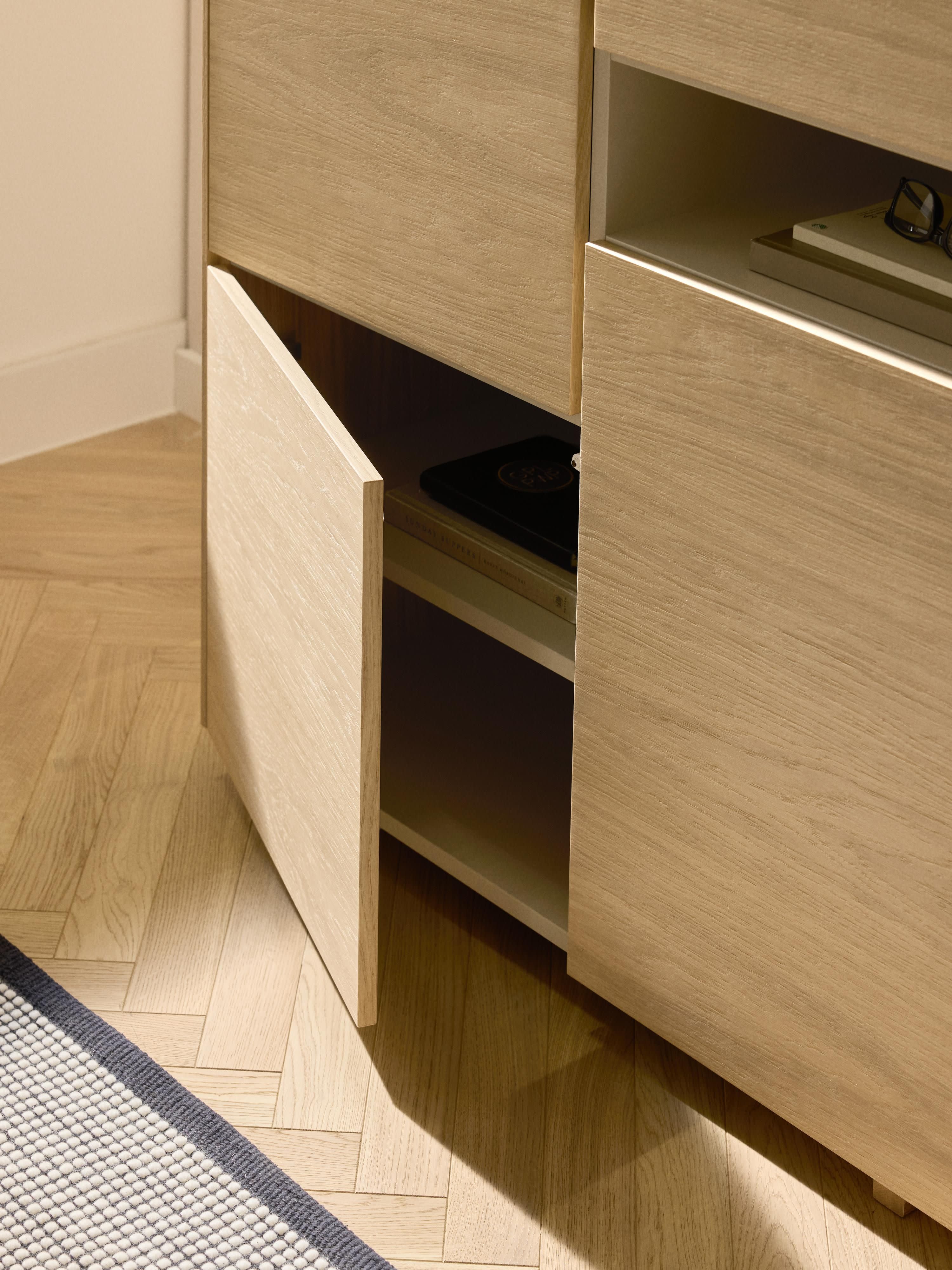 Houten dressoir Larsen