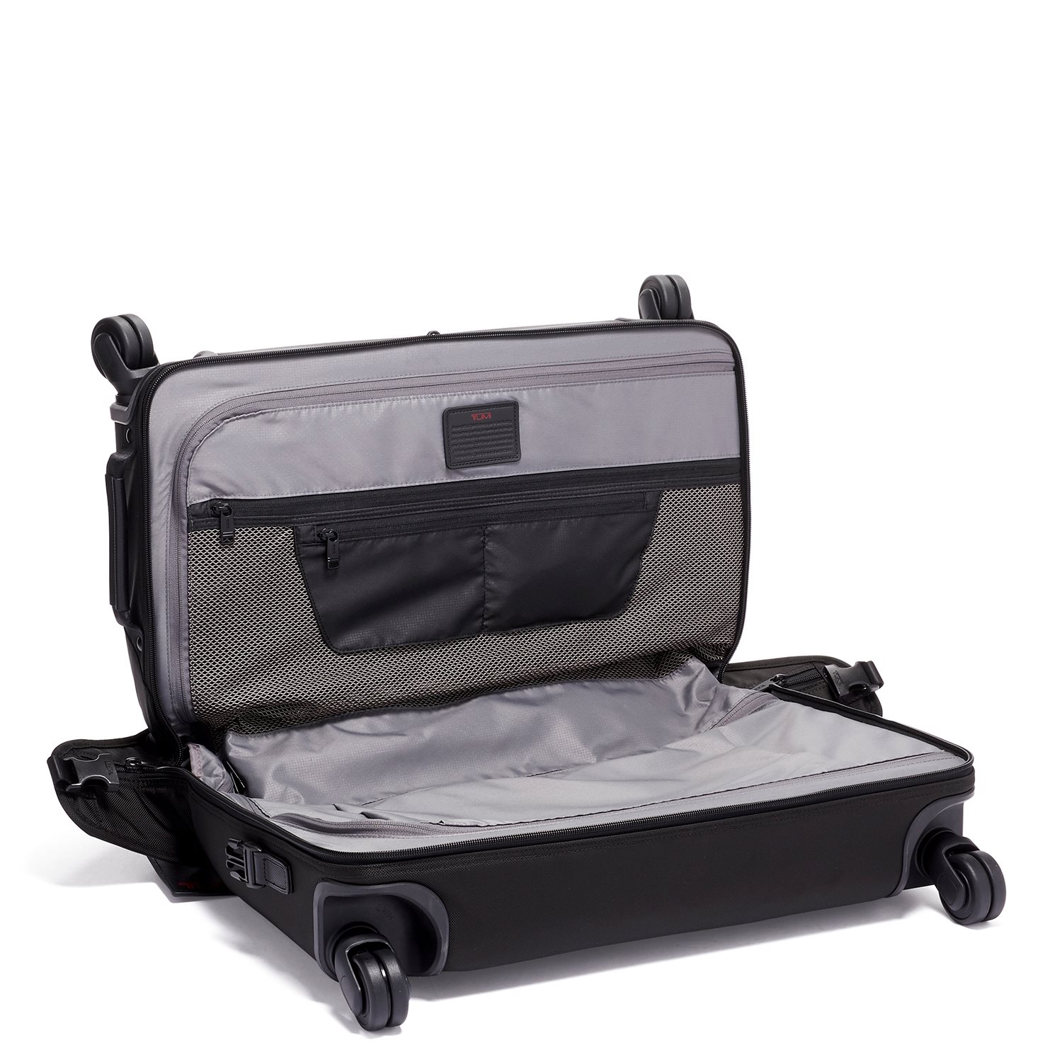 Tumi Alpha Garment 4 Wheel Carry-On black
