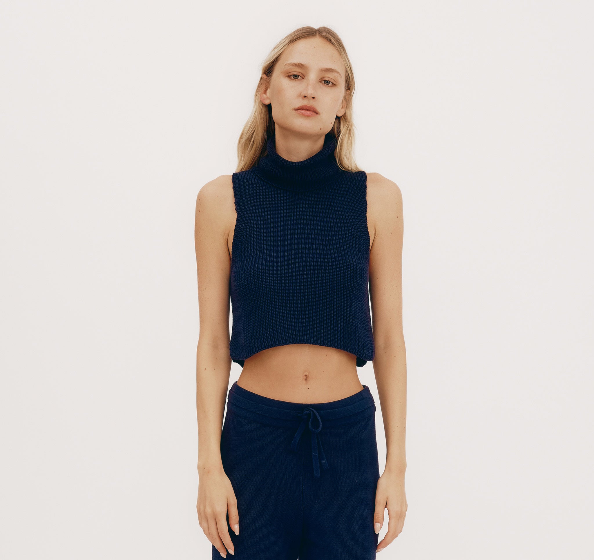 ORGANIC COTTON<br>True Knit Sleeveless Turtleneck