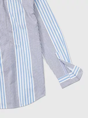 Camisa clássica adaptável com listras múltiplas