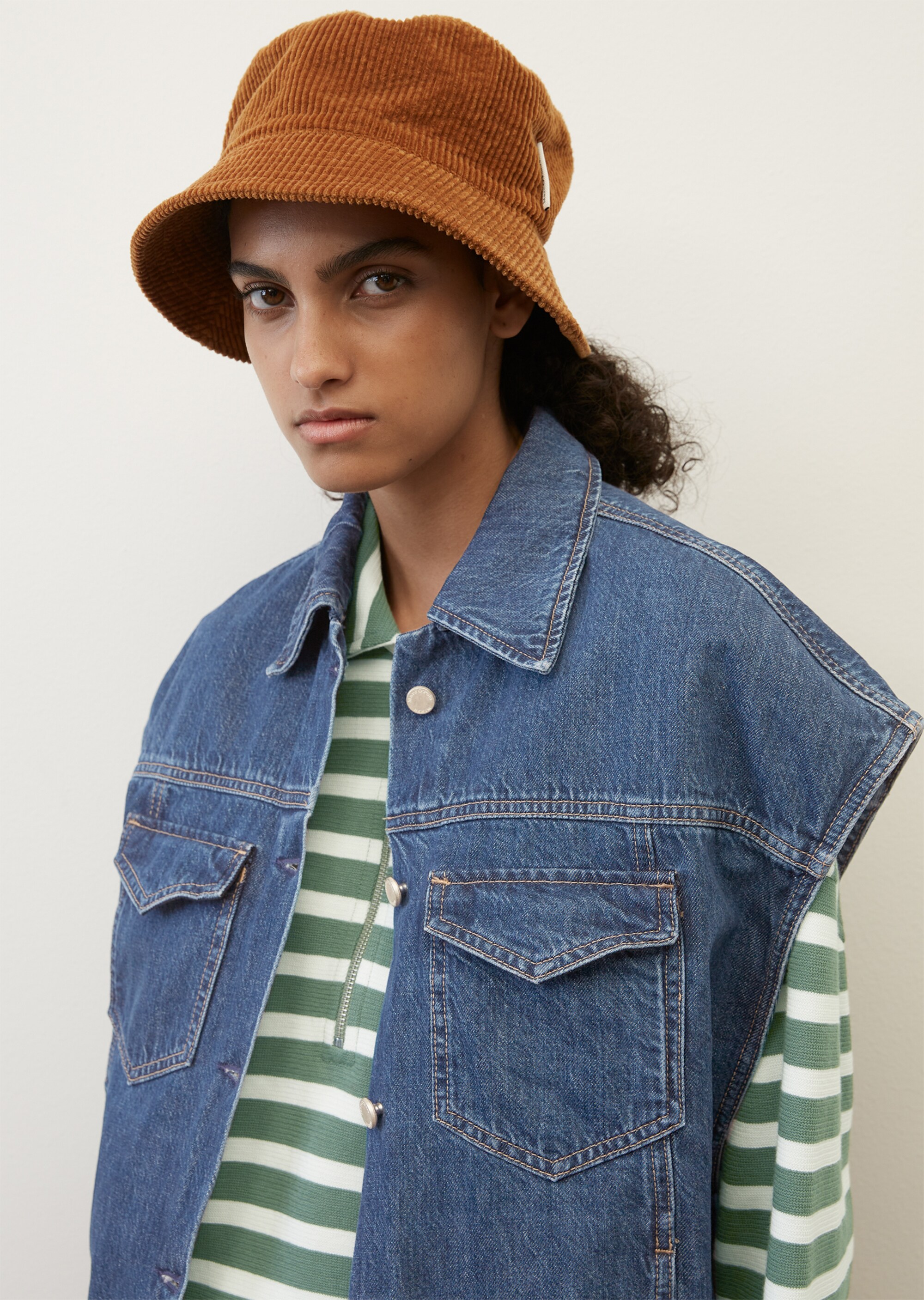 Oversize-Jeans-Weste cropped aus Candiani-Denim-Qualität