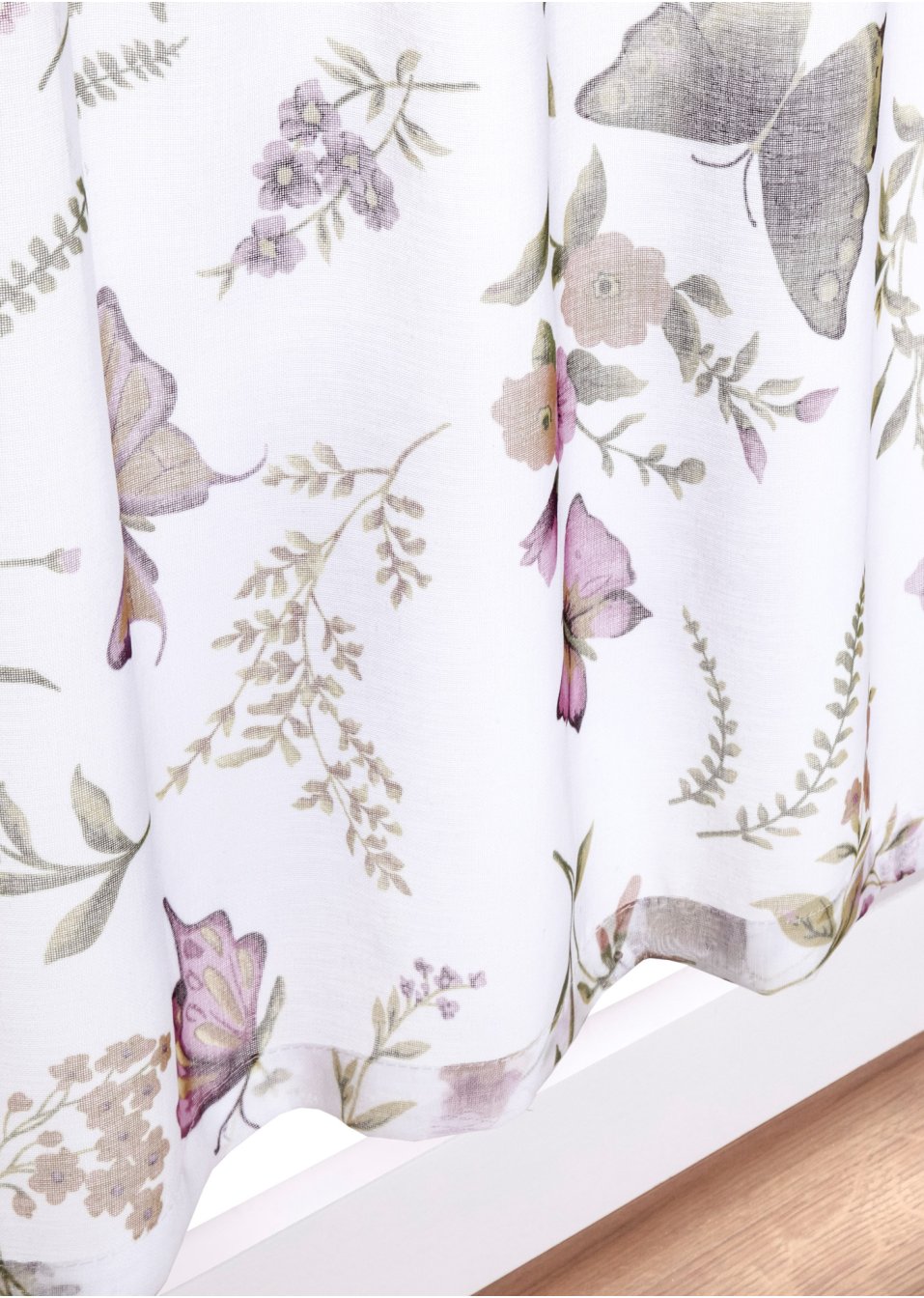 Brise-bise avec papillons