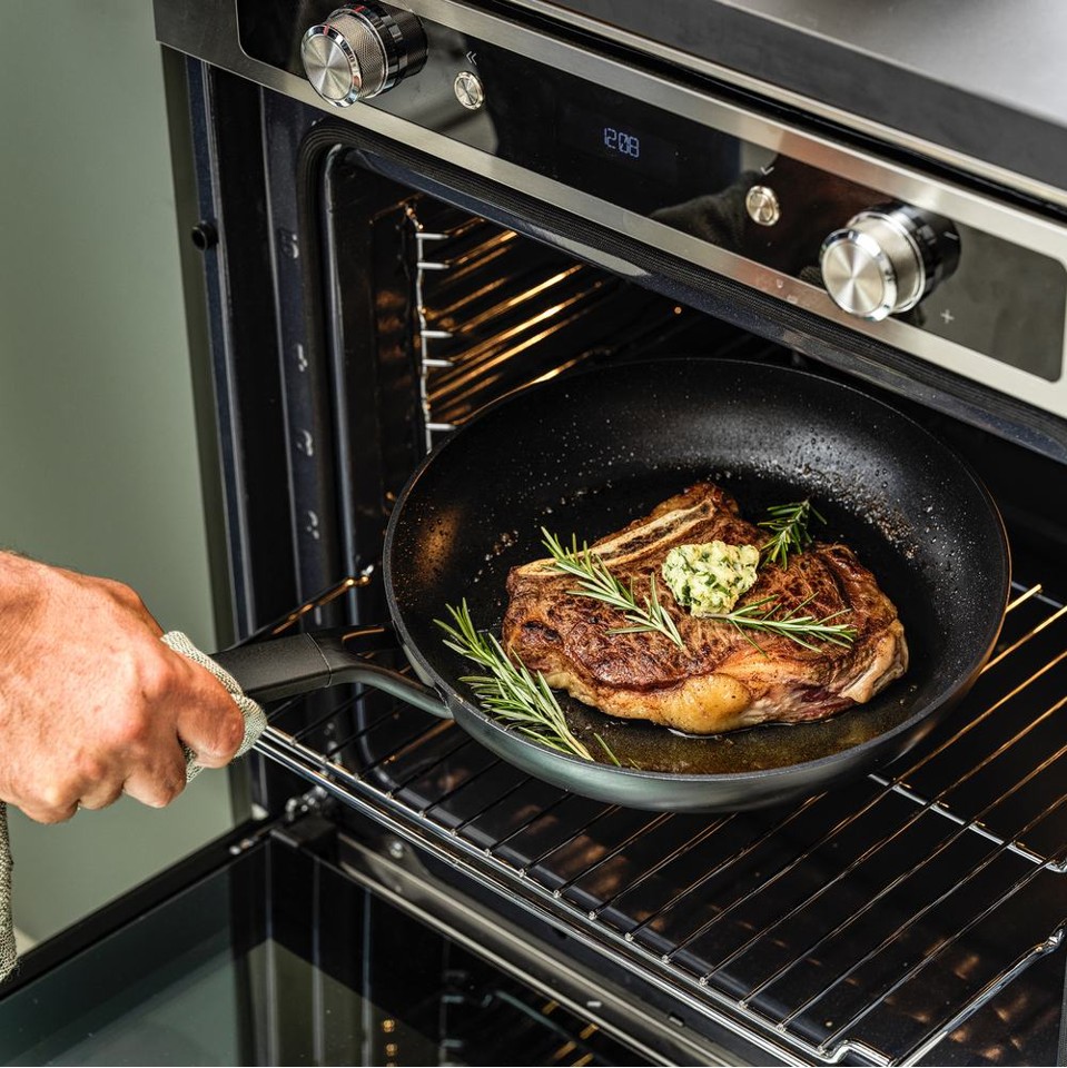 Kitchen Aid - Classic Forged Aluminium Ceramic Frying Pan 24 cm