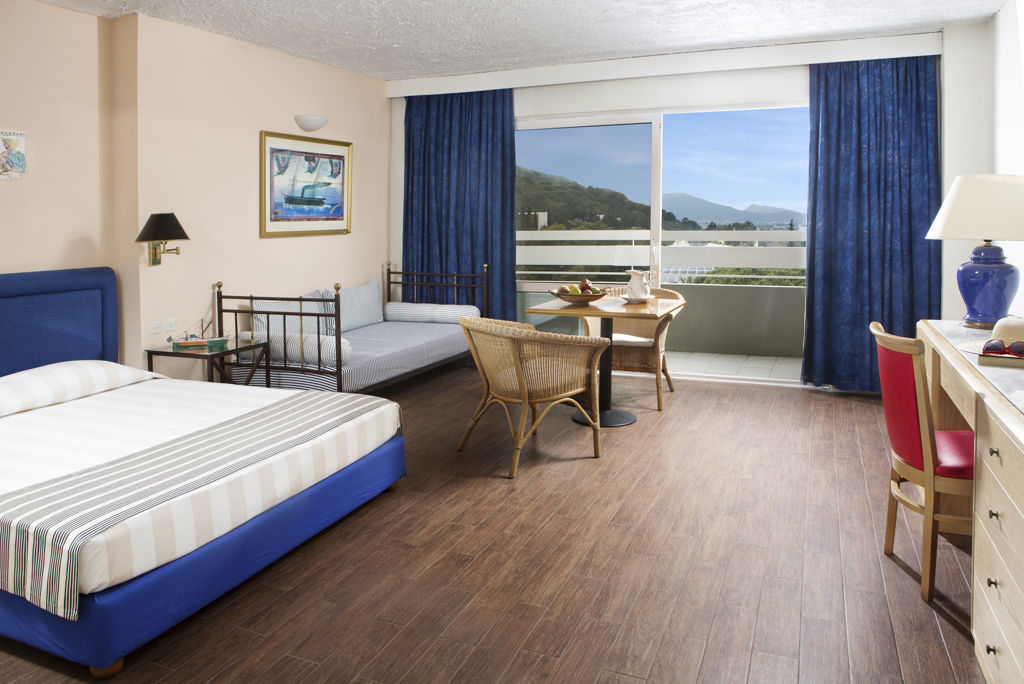 Dionysos Hotel Logies en ontbijt - Hotel