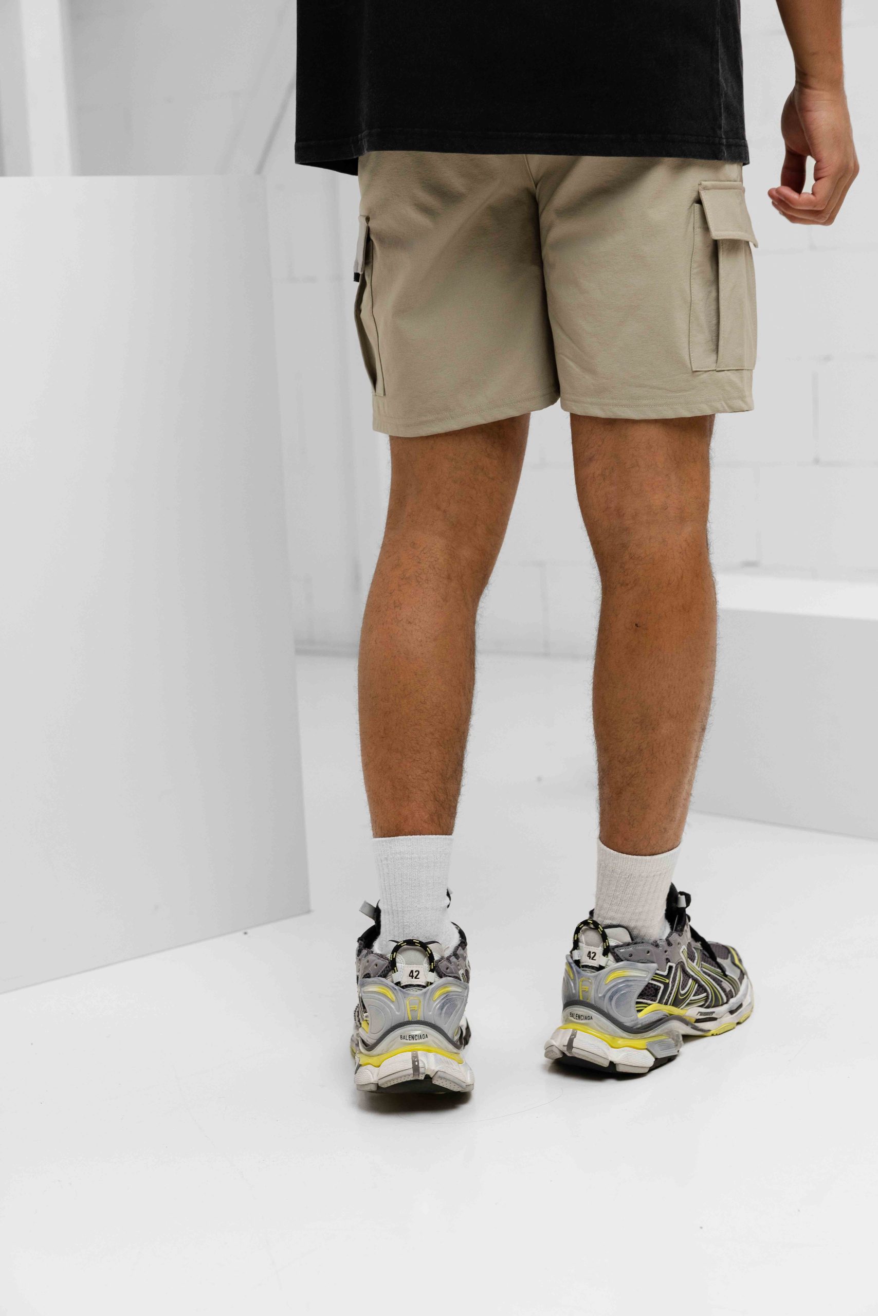 Black Bananas Delta Cargo Korte Broek Heren Beige