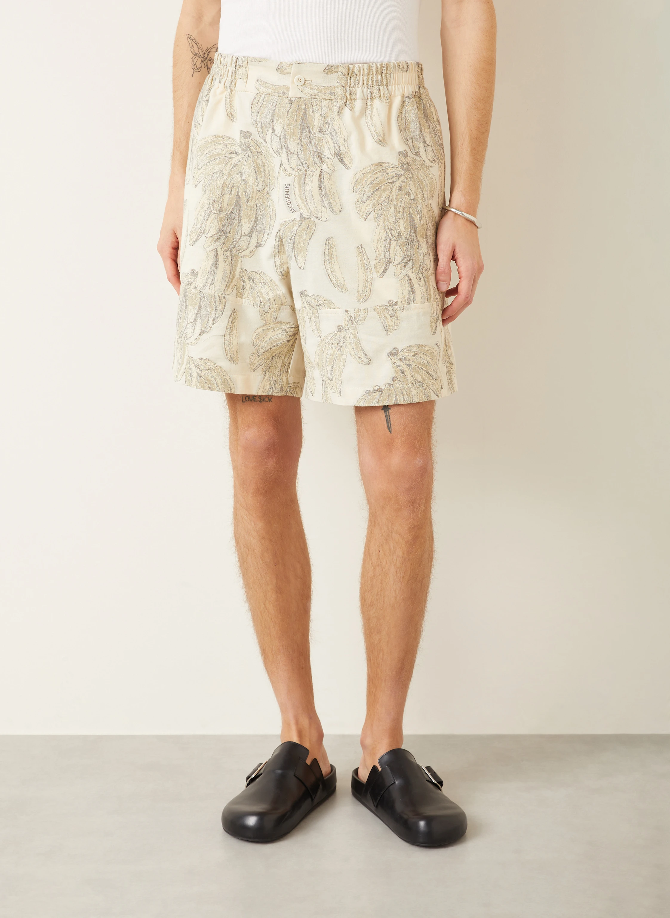 JACQUEMUS Shorts LE SHORT ALOE