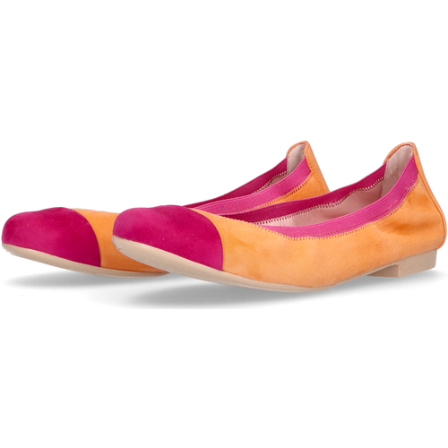 Pretty Ballerinas - Shirley Naranja