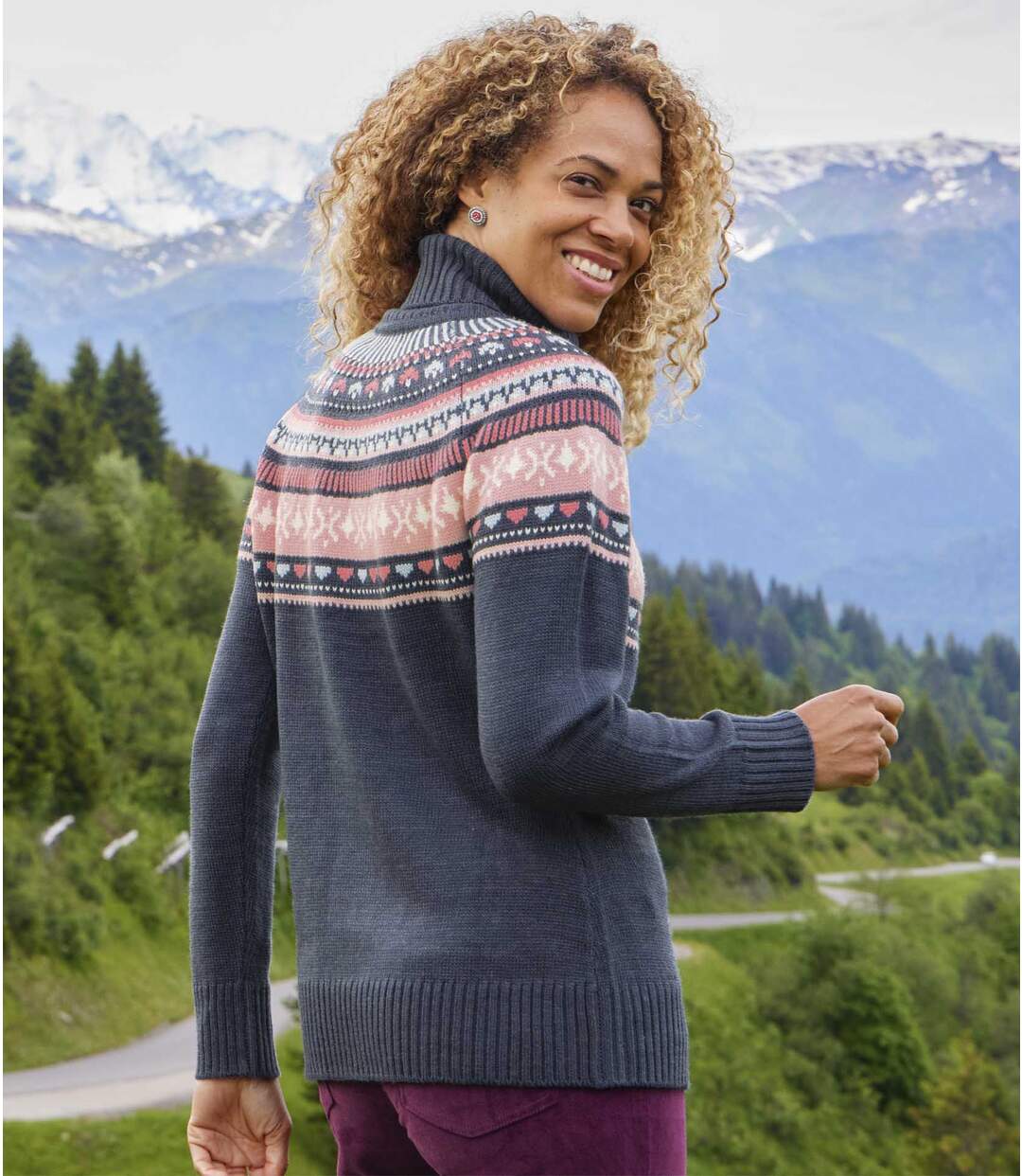 Pull Tricot Col Roulé Motifs Jacquard