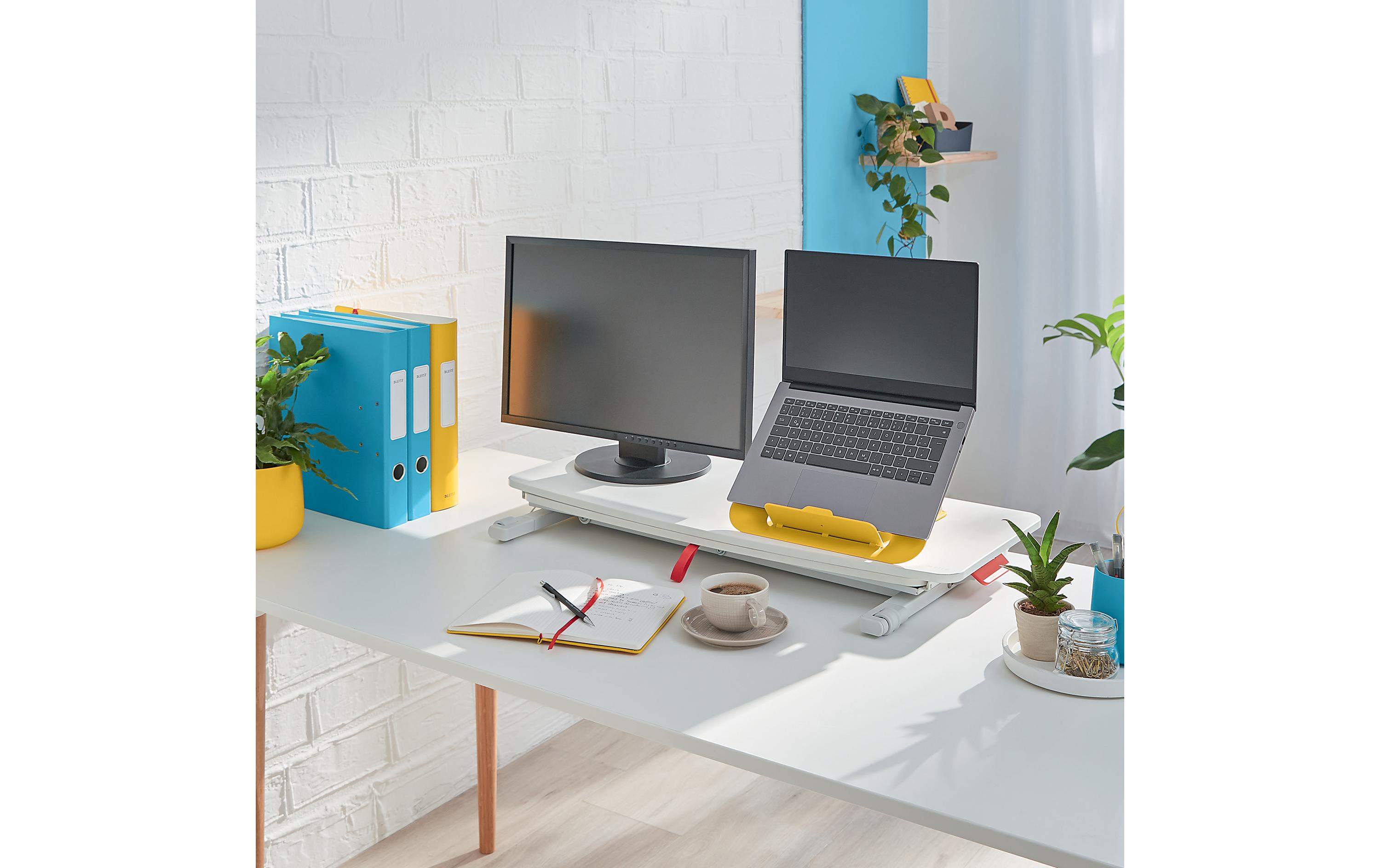 Ergo Cosy Höhenverstellbarer Schreibtischaufsatz<br>Leitz Ergo Cosy Höhenverstellbarer Sitz-/Steh-Schreibtischaufsatz mit ausziehbarer Tastaturablage
