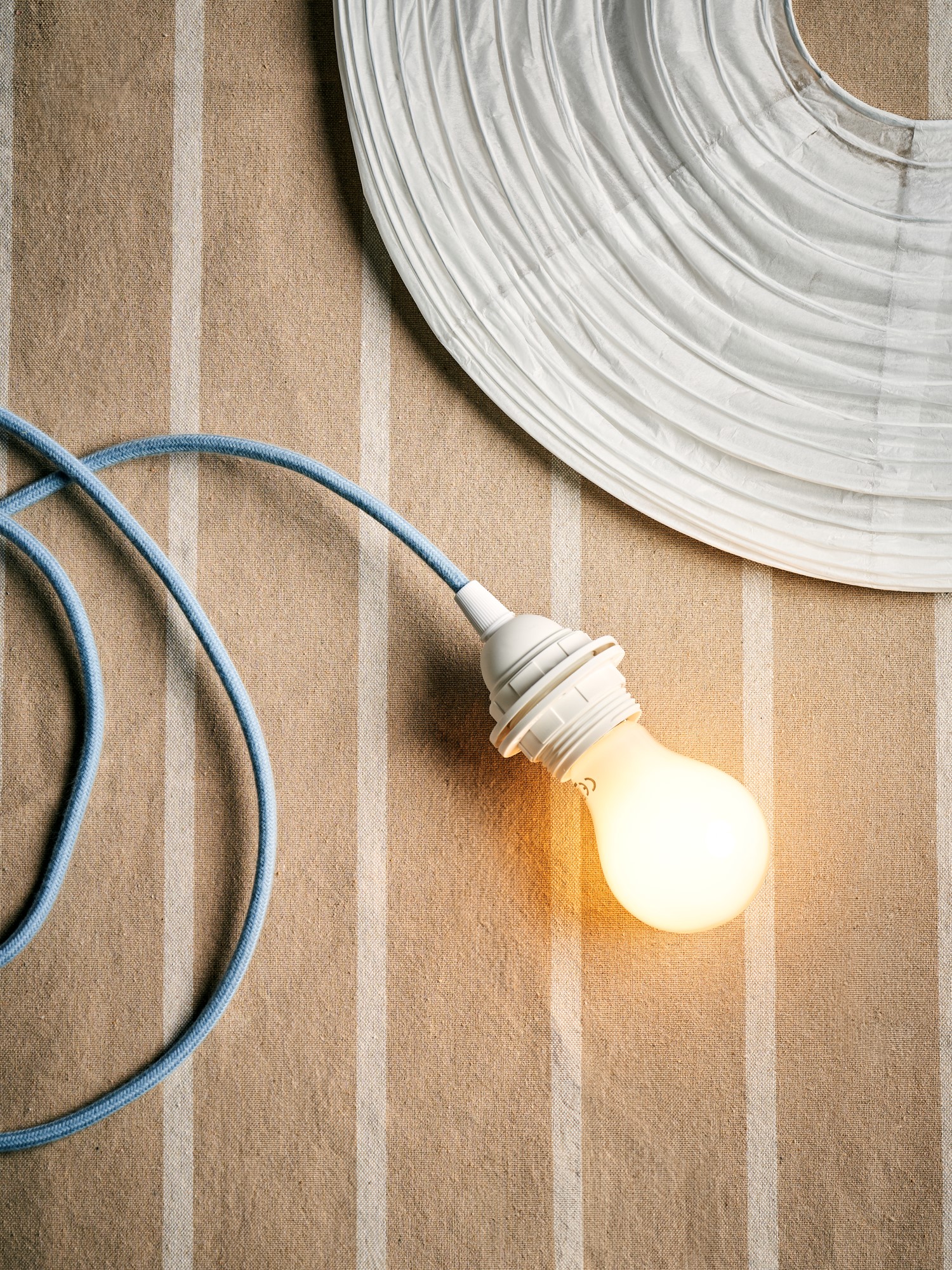LED-pære Porcelain | Glas. E27. 7W. Ø6 x 10,8 cm. | Off White | Creative Cables