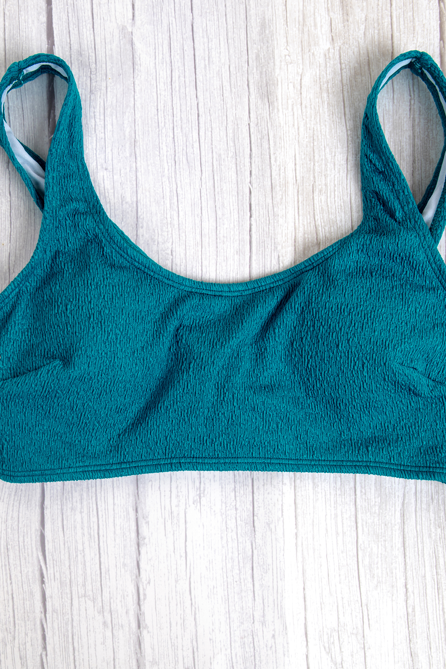 Bikini bralette texturée à col scoop et bas à taille normale