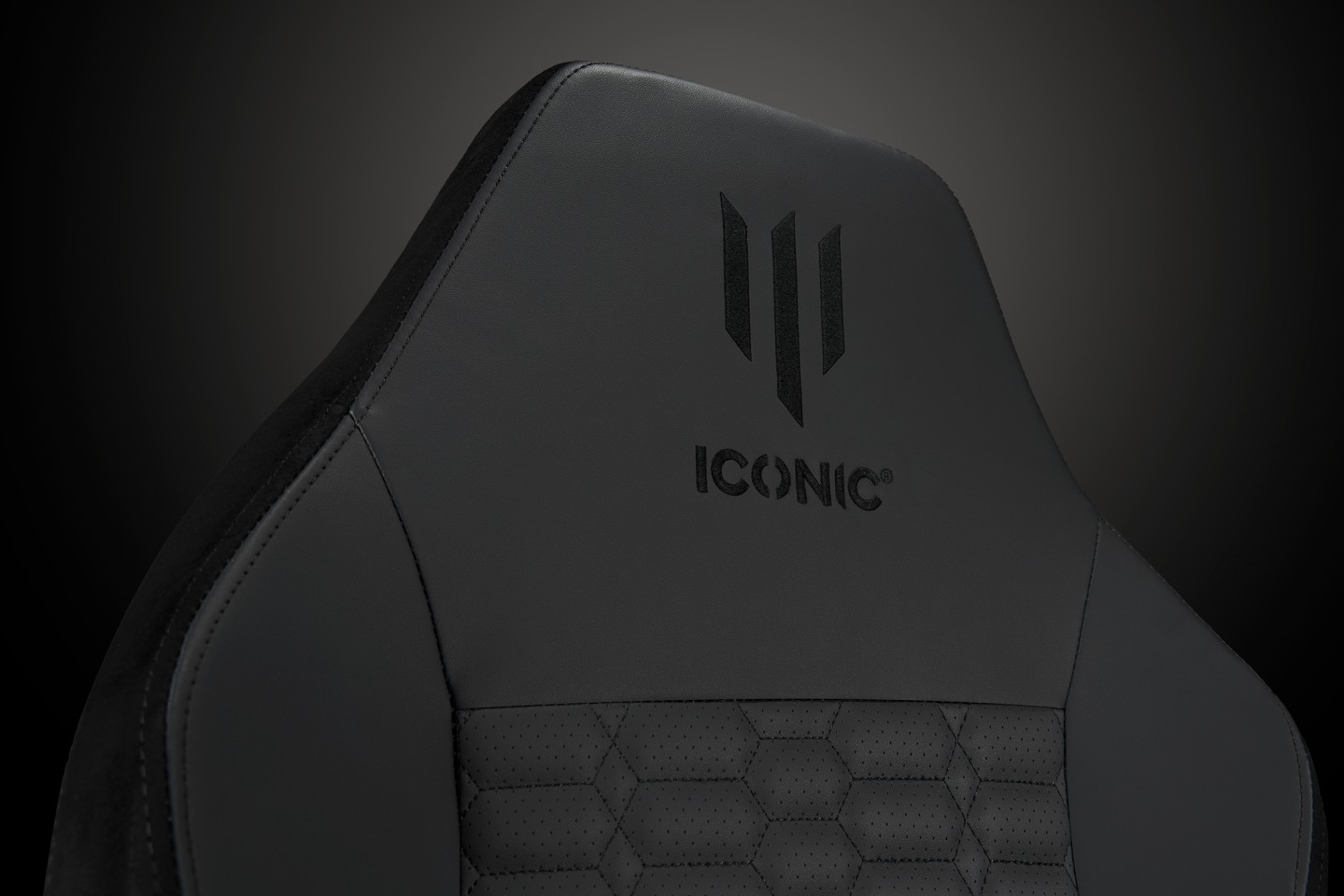Apollon Classic / Black Metal Black seat + Black logo