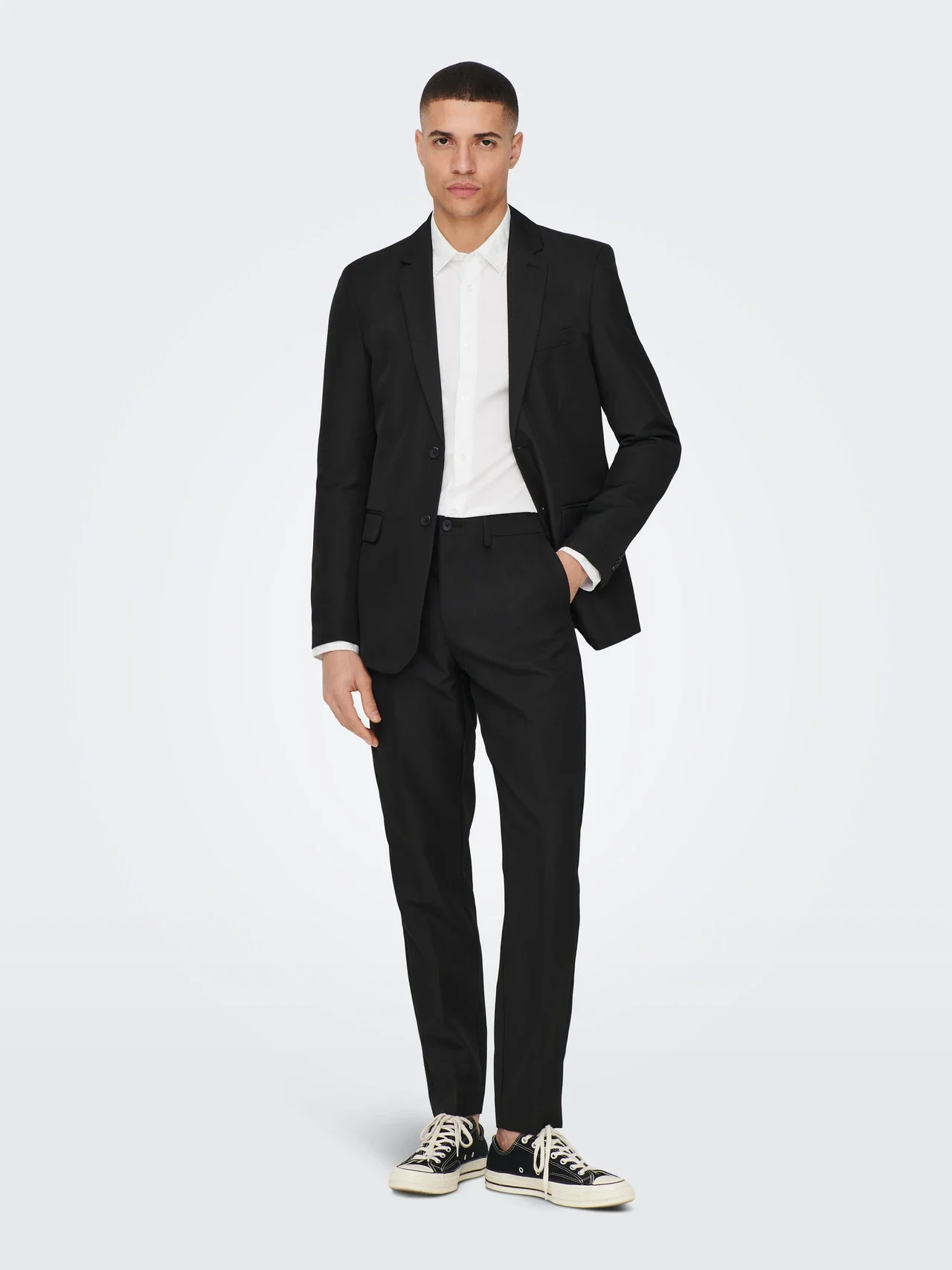 Shop the Look Black