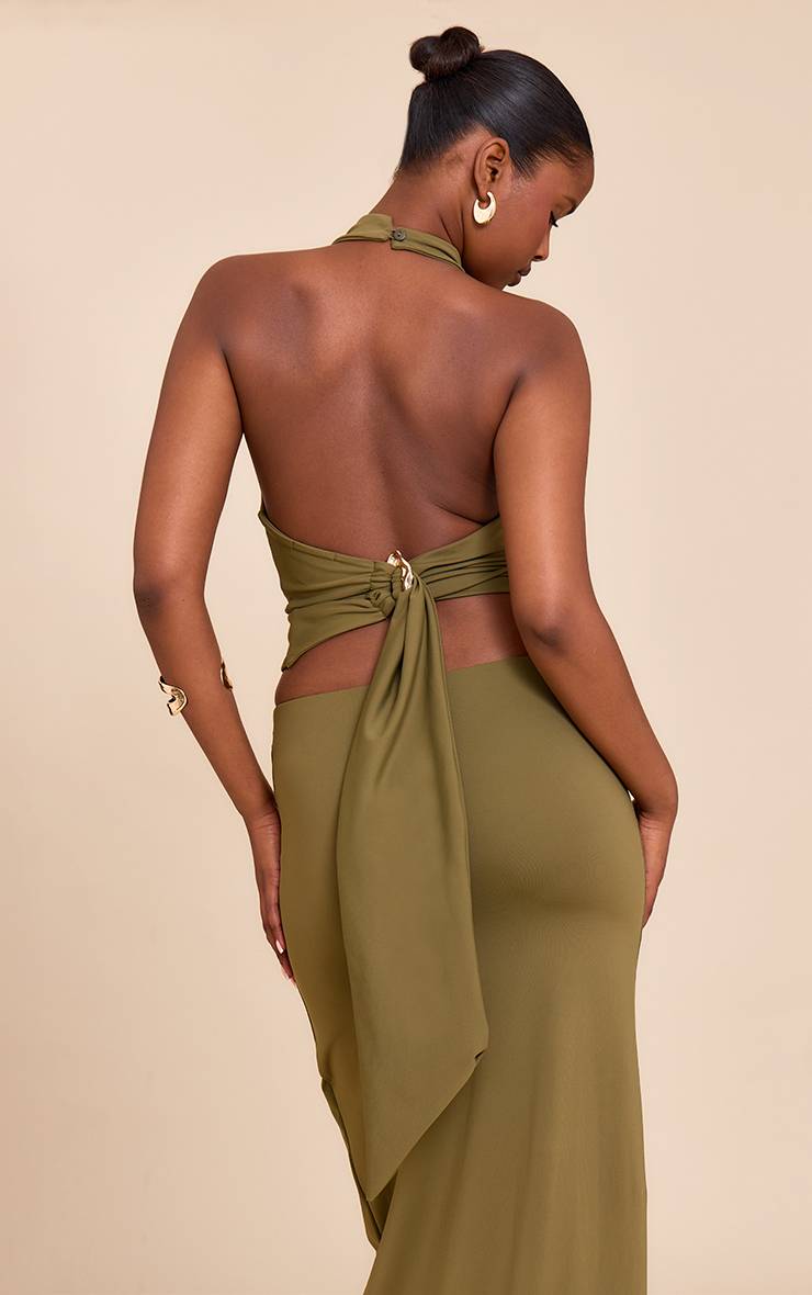 Vert Olive Top Dos Nu À Col Licou Avec Détail Doré En Matière Mate Sculptante