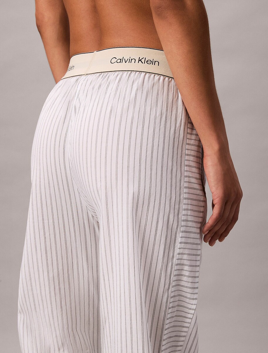 CALVIN KLEIN ROUPAS ÍNTIMAS<br>Calças de pijama em popeline de algodão