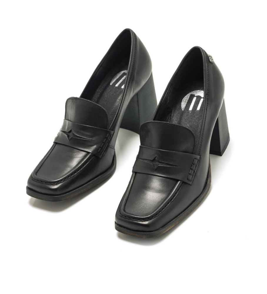 Sapatos Mustang Porto em couro preto