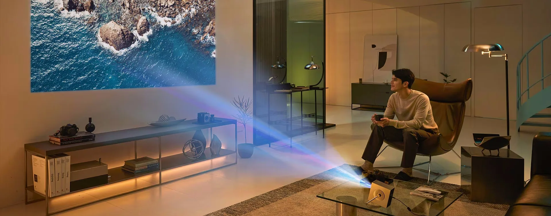 LG CineBeam Q (HU710PB) Vidéoprojecteurs UHD 4K