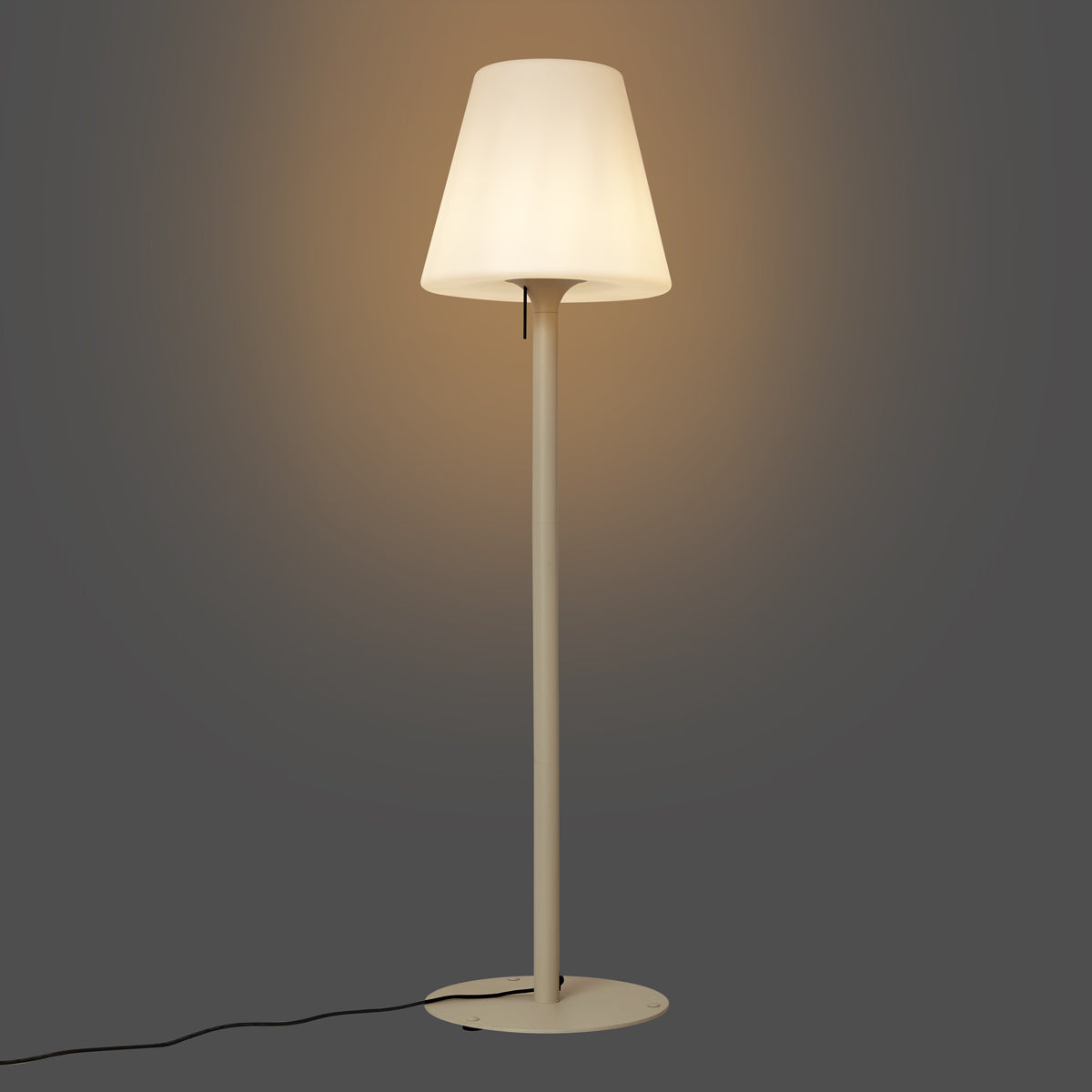 QAZQA Moderne buiten vloerlamp beige met witte kap IP44 - Big