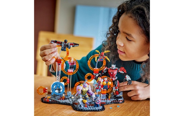 LEGO® Spielbausteine »Marvel Avengers: Endgame Letzter Showdown 76323«