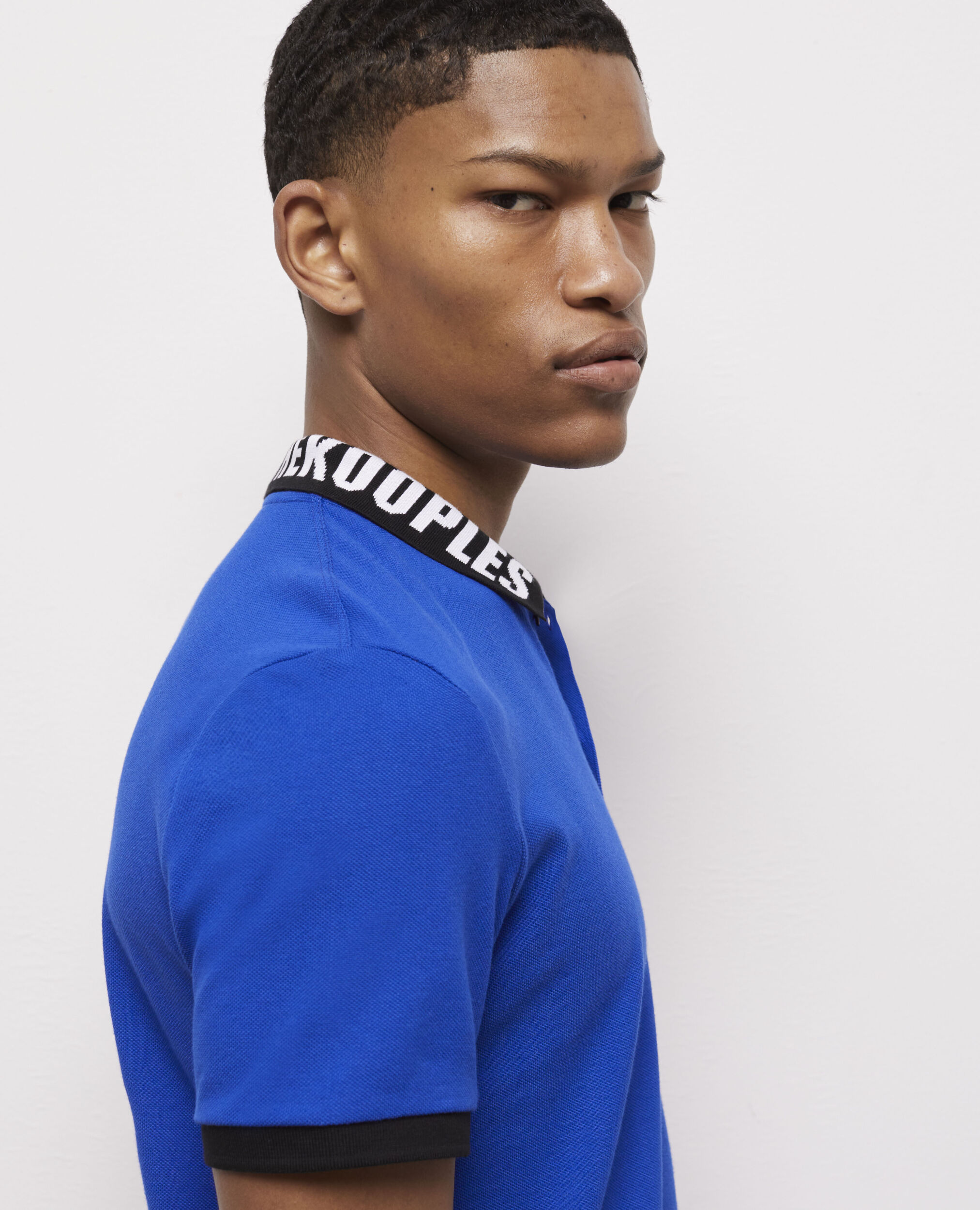 Polo bleu
