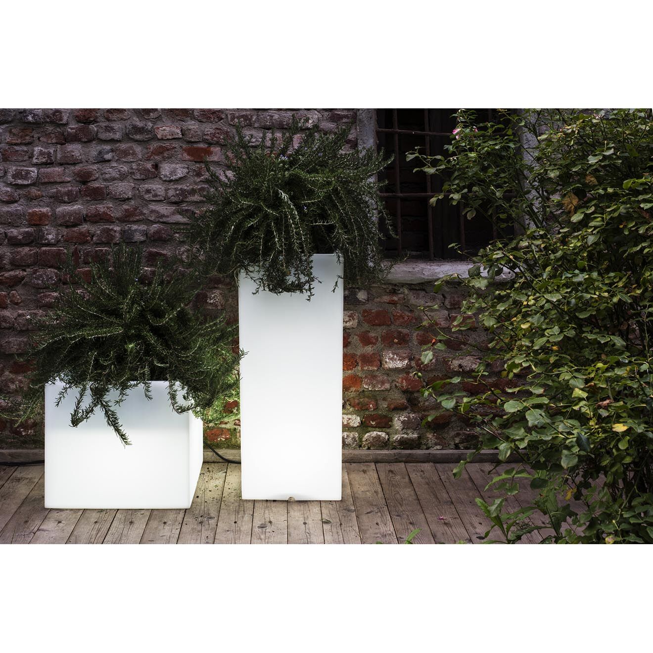 Serralunga Pot Cubotti blanc - 37x90x37 cm