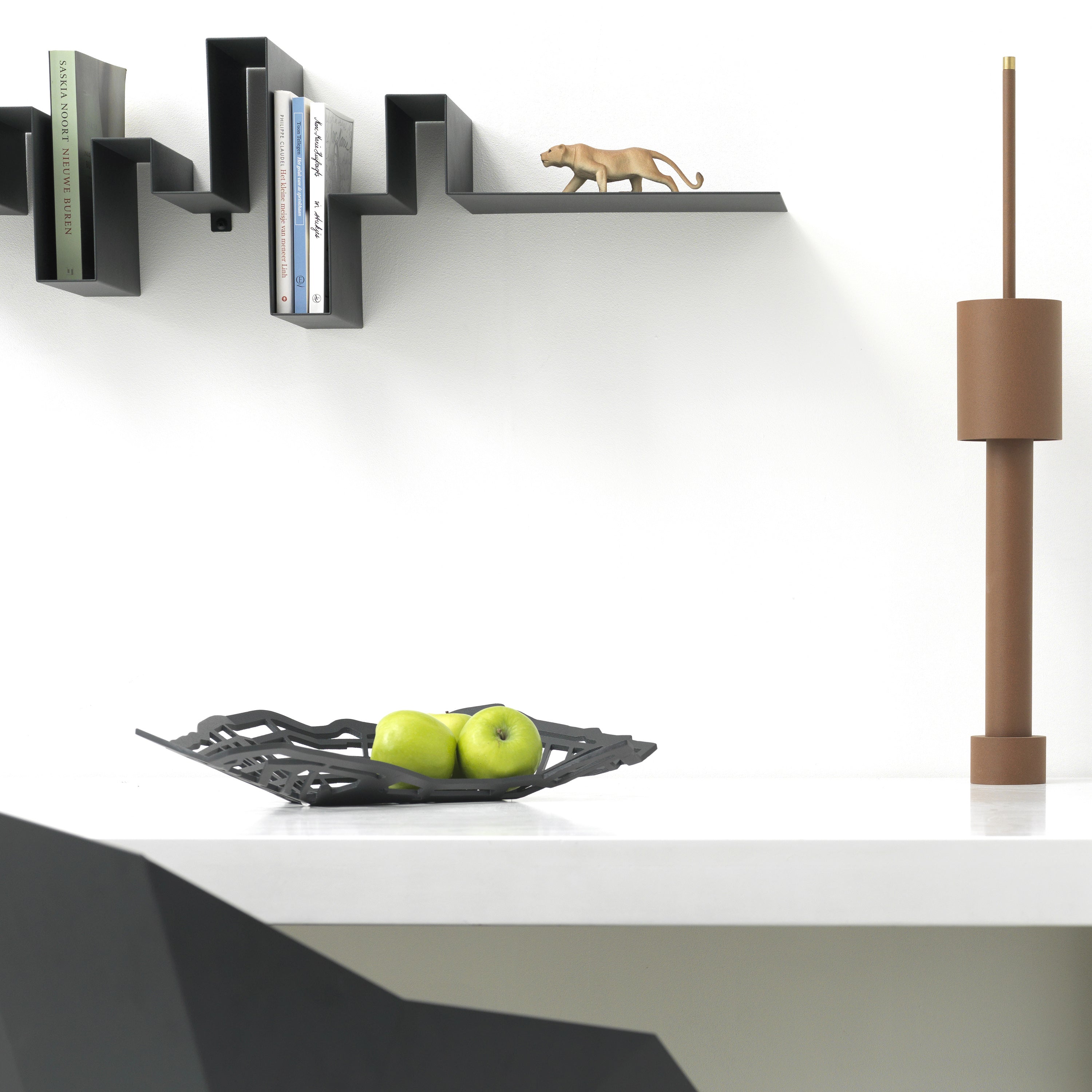 Studio Frederik Roijé Storylines Wandplank 90 cm