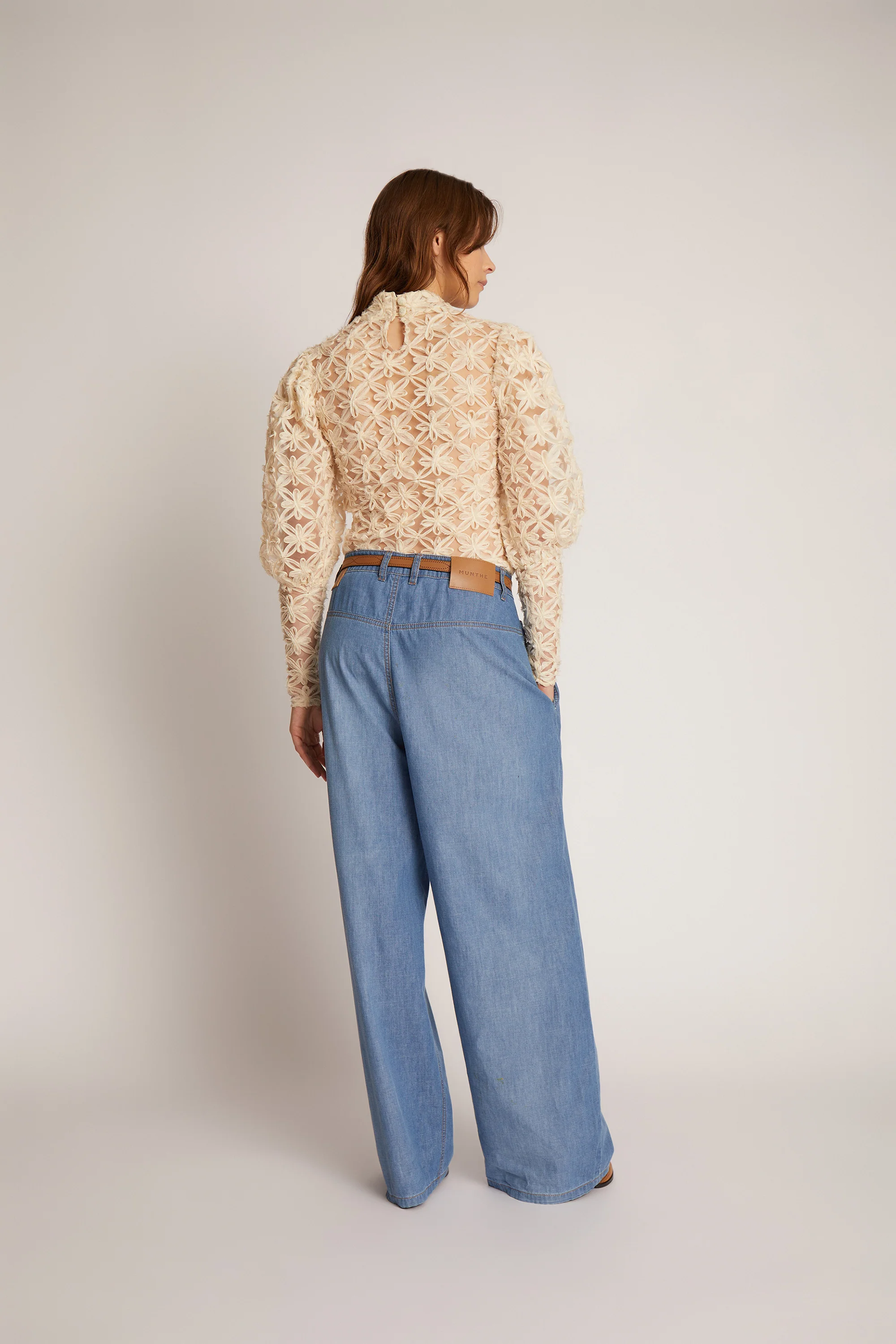 MUNTHE  Thiki blondebluse - Creme