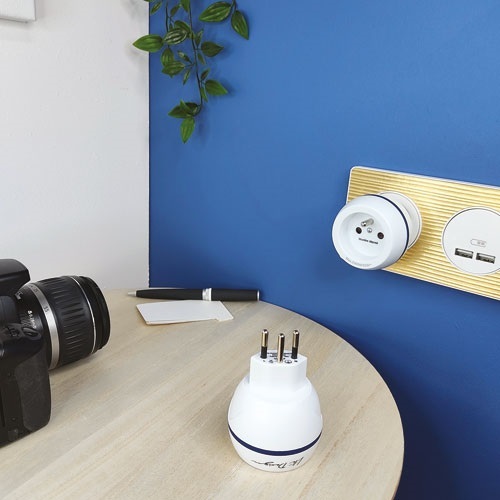 Adaptateur de voyage - France/Suisse