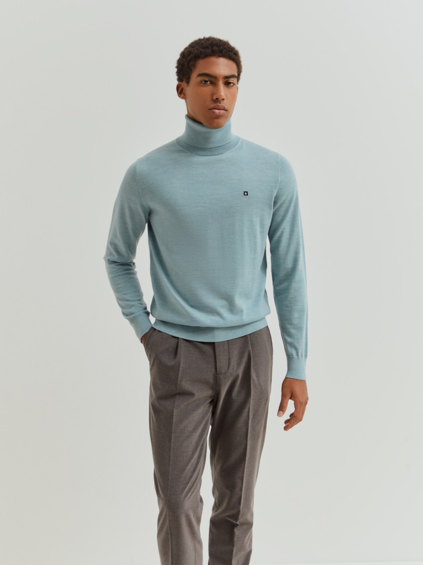 Camisola de gola alta de lã merino