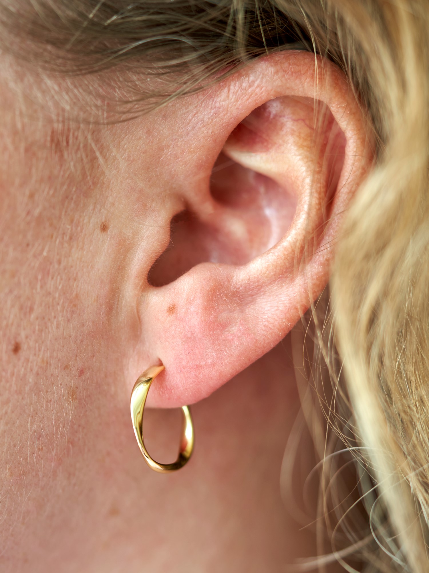 Solveig Hoops | 925 sterling sølv/18k forgyldt. 15 mm. 2 pcs. | Gold | & Copenhagen