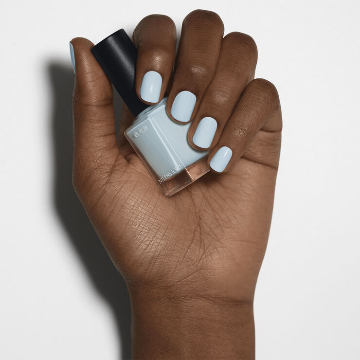 Nilens Jord Nail Polish Aker Brygge Blue