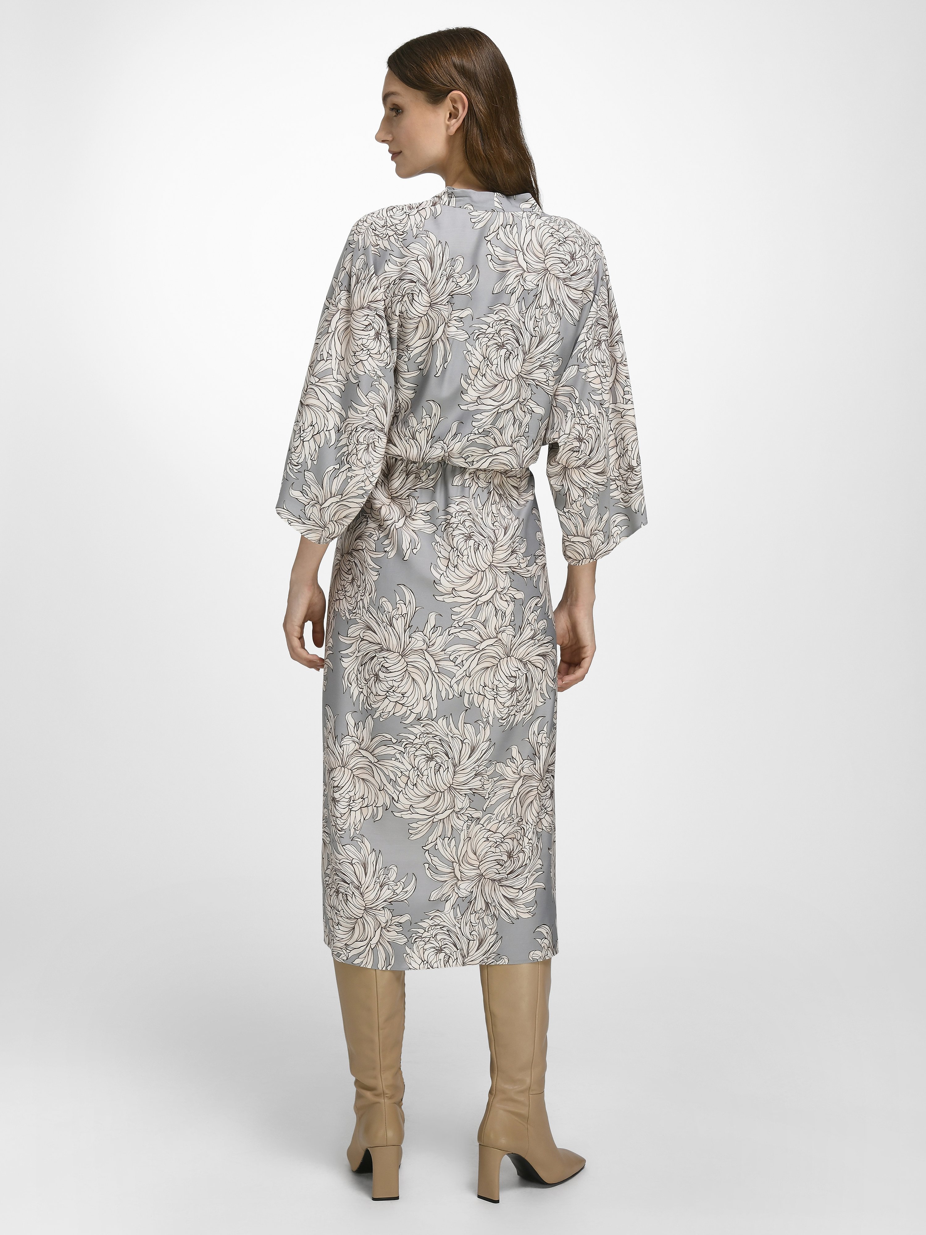 Kleid mit 3/4-Kimonoarm