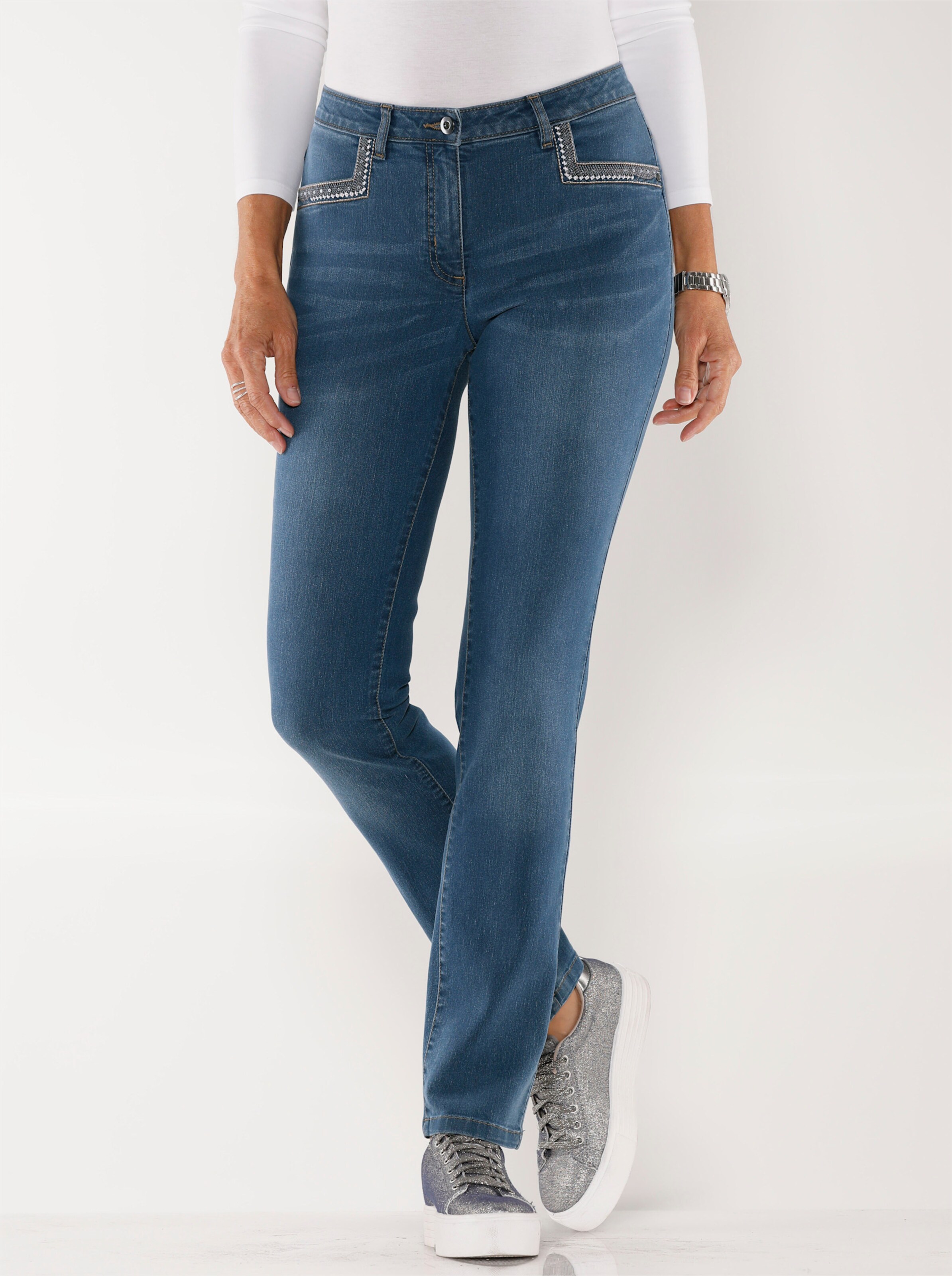Jeans mit Pailletten-Verzierung