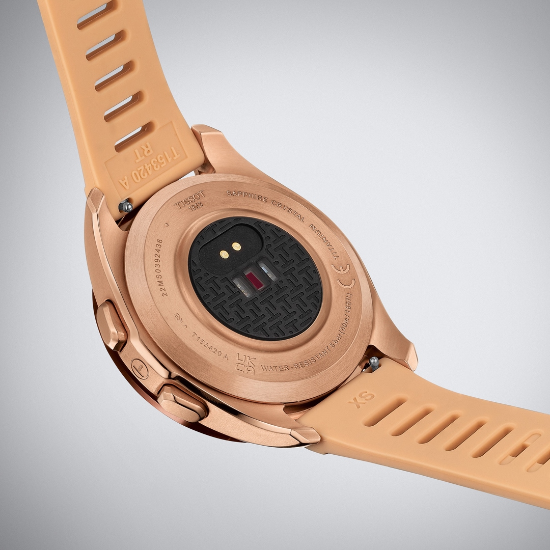 Tissot T-Touch Connect Sport Smartwatch Titan PVD Rosé mit beigem Silikonarmband