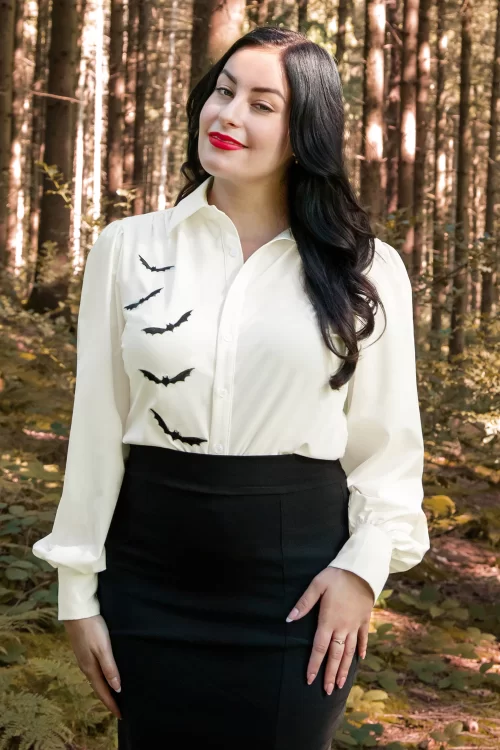 Banned Retro Night Bat blouse in wit