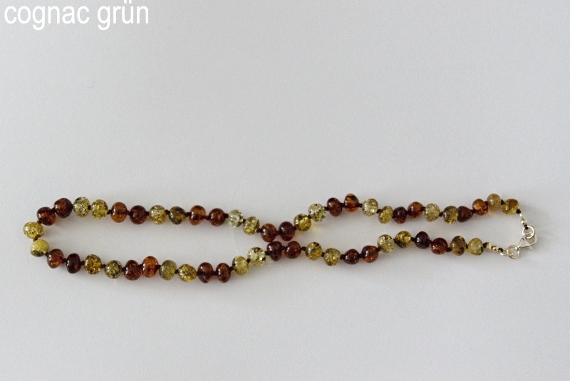 AMBERSTYLE Amberstyle Bernsteinkette cognac grün 32cm mit Karabinerverschluss