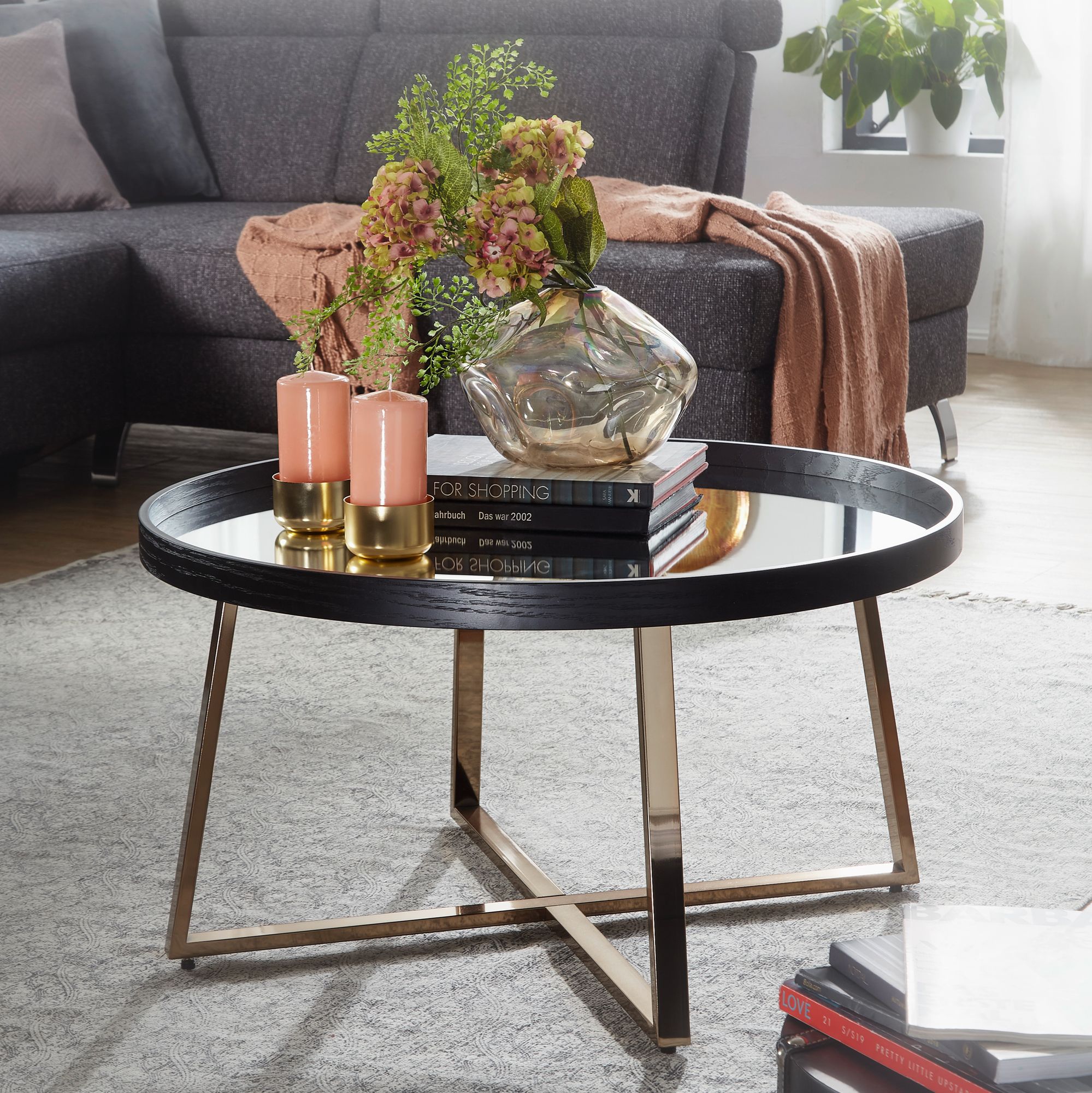 KADIMA DESIGN Couchtisch Rund Gold, Metall und Glas, eleganter Wohnzimmertisch, 78x42,5 cm.